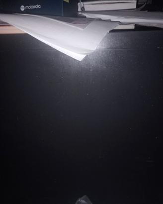 Armadio di metallo con 3 cassetti