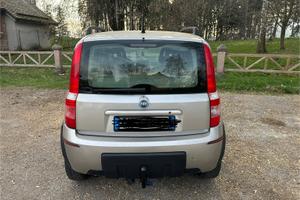 Panda 4x4 ganciotraino