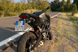 Honda cb 125 r