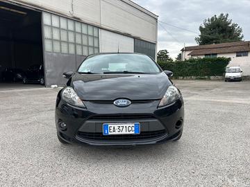 Ford Fiesta 1.4 5 porte Bz.- GPL OK NEOPATENTATI