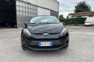 Ford Fiesta 1.4 5 porte Bz.- GPL OK NEOPATENTATI