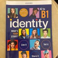 Libro Inglese “Identity”