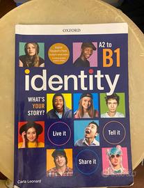 Libro Inglese “Identity”