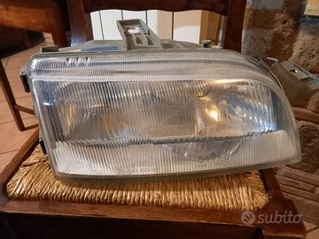 Faro fanale anteriore destro fiat punto i serie