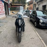 PIAGGIO BEVERLY CC250 ie CRUISER APPENA TAGLIANDAT