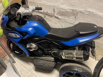 Moto elettrica bimbo