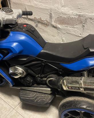 Moto elettrica bimbo