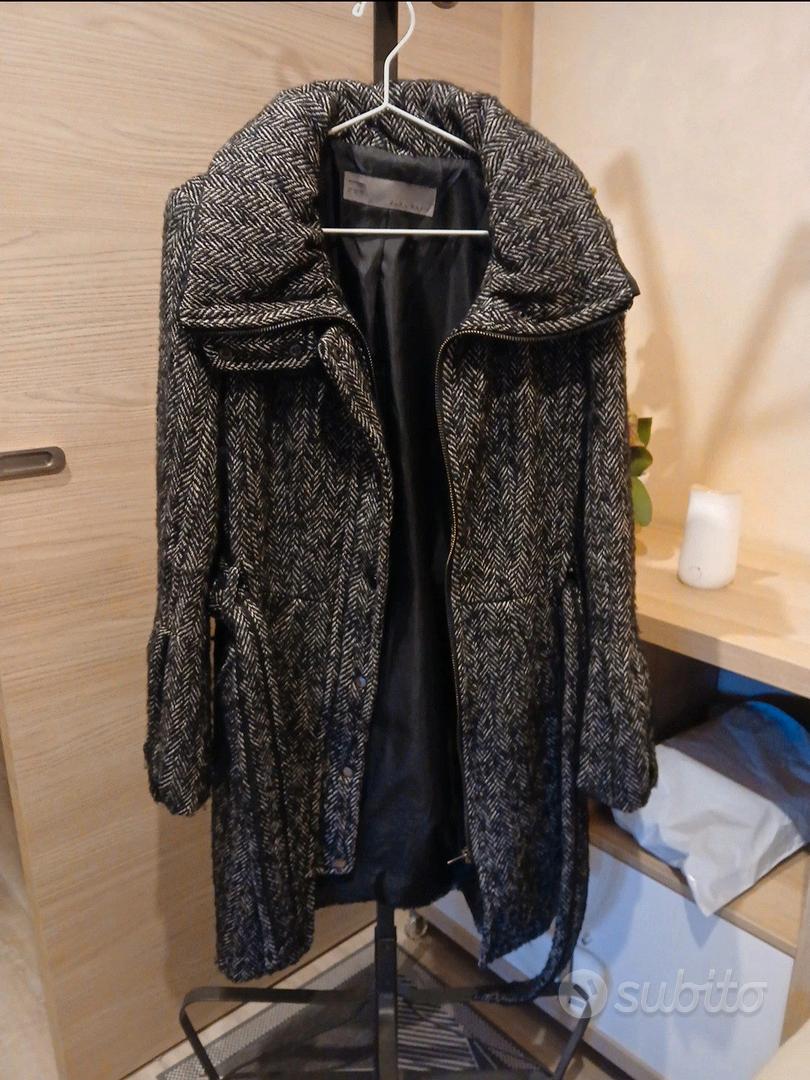 Cappotto spigato Zara Basic Abbigliamento e Accessori In vendita