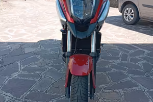 HONDA NC750X DCT