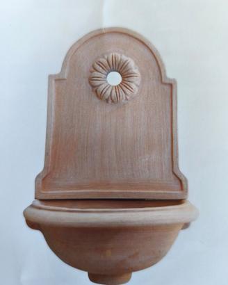 fontana in terracotta a muro