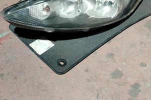 1ej24704502 faro anteriore destro ford