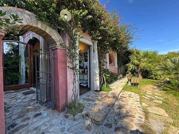 Casa indipendente di 130 m² con 5 locali a Rio