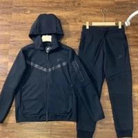 nike tech