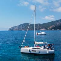 Barca a vela OCEANIS 30.1 FULL OPT. BIFUEL HYBRID
