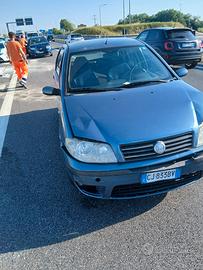 fiat punto 1.2 come pezzi di ricambio 