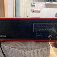 Radio grundig a onde medie in buono stato