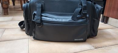 borsa porta attrezzatura fotografica