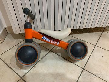 Bici senza pedali primi passi