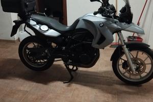 BMW F 650 GS TWIN (800 c.c.)