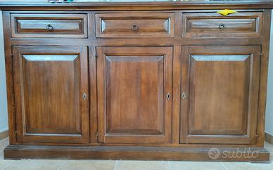 credenza di noce