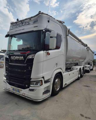 SCANIA R650 cisterne ambrosini