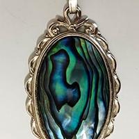 Ciondolo conchiglia Paua su catena argento