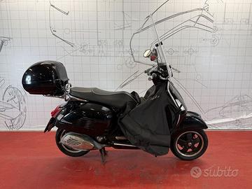 Vespa 300 GTS VESPA SUPER - YM 2018