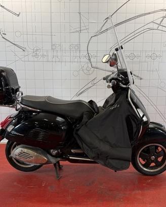 Vespa 300 GTS VESPA SUPER - YM 2018