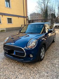MINI COOPER D - 5 PORTE - TENUTA MANIACALMENTE