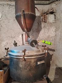 alambicco 50litri perfetto usato poco con valvola 