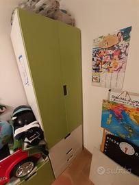 Armadio con panca con cassetto