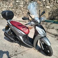 SCOOTER KIMKO PEOPLE 150 