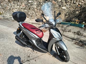 SCOOTER KIMKO PEOPLE 150 
