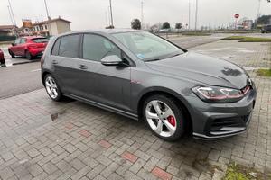 GOLF GTI PERFORMANCE 2019