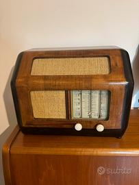 Radio d'epoca Siemens 422