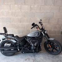 Harley-Davidson street bob114 
