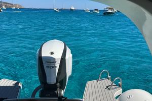 Evinrude E-TEC G2 300 V6 White  2019