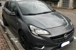 Opel corsa 1.3 B-Color