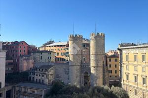 3 LOCALI A GENOVA