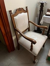 Poltrone stile classico con braccioli