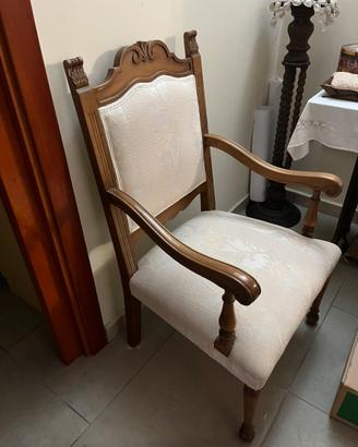 Poltrone con braccioli