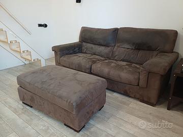 Divano e pouf