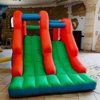 Gonfiabile per bambini come nuovo