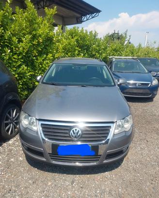 RICAMBI USATI VW PASSAT SW 2008