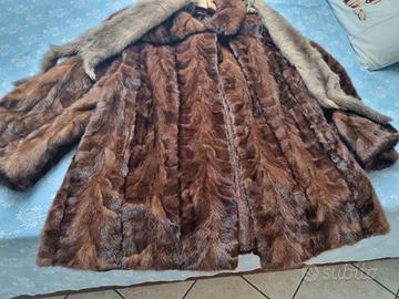 Pelliccia visone  350€ e pelliccia Astrakan 150€