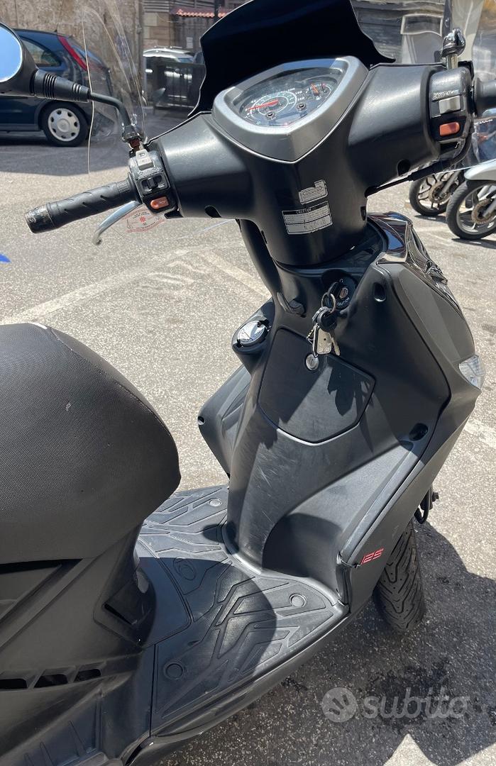 Kymco Agility 125 2015 Moto e Scooter In vendita a Napoli