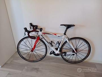 bicicletta da corsa pinarello
