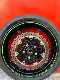 cerchio anteriore ninja zx6r del 2009