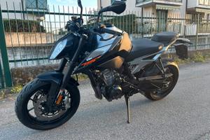 KTM 790 DUKE CON 8600 km