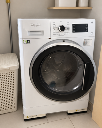 Lavatrice Whirlpool 6th Sense 9 kg